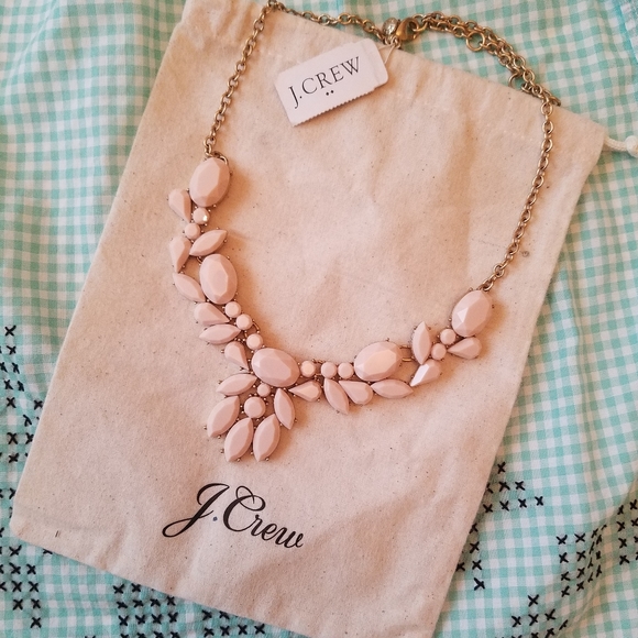 J. Crew Jewelry - 💮NWT💮Blush colored jewel necklace by J.Crew